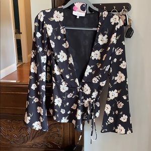 l’academie black & floral blouse